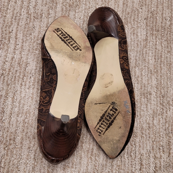 Anthropolgie Seychelles Vintage Shoes - Picture 7 of 11